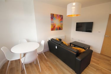 2 bed flat, Ridley Place, Denton, Newcastle, NE18JN - Image 2